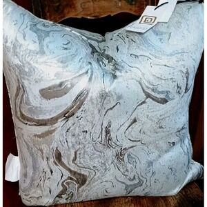 NWT Callisto Home Decorative Throw Pillow 24" X 24" Duck Feather Fill Beige Gray